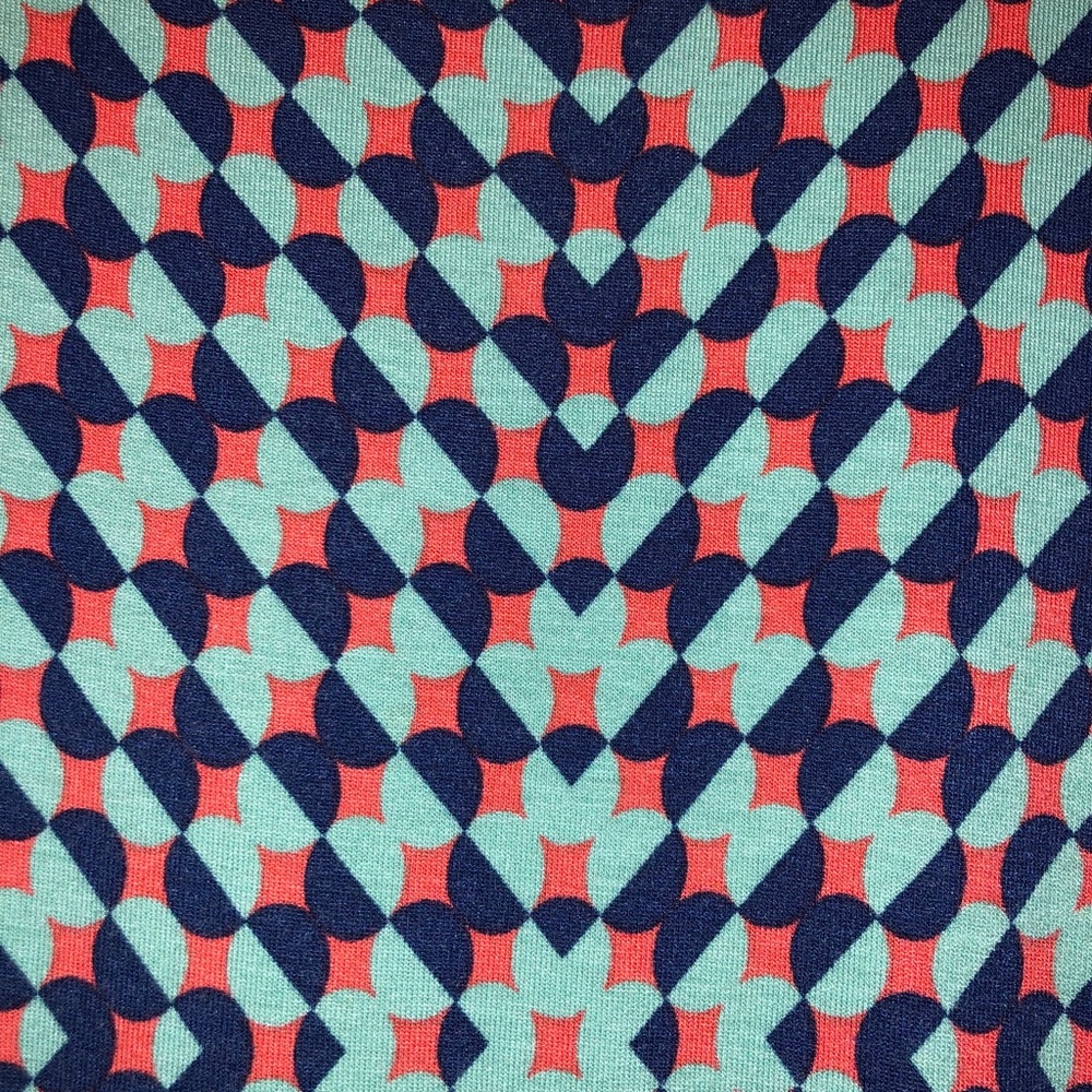 LulaRoe Patterned Irma - Picture 2 of 3